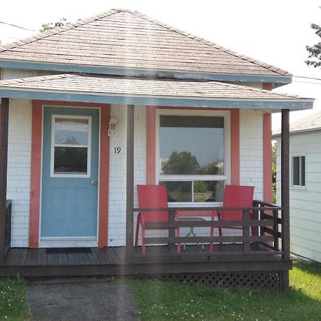 Motel Au Fleuve D'Argent Rivière-du-Loup Esterno foto