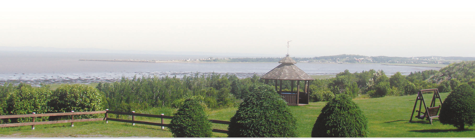 Motel Au Fleuve D'Argent Rivière-du-Loup Esterno foto
