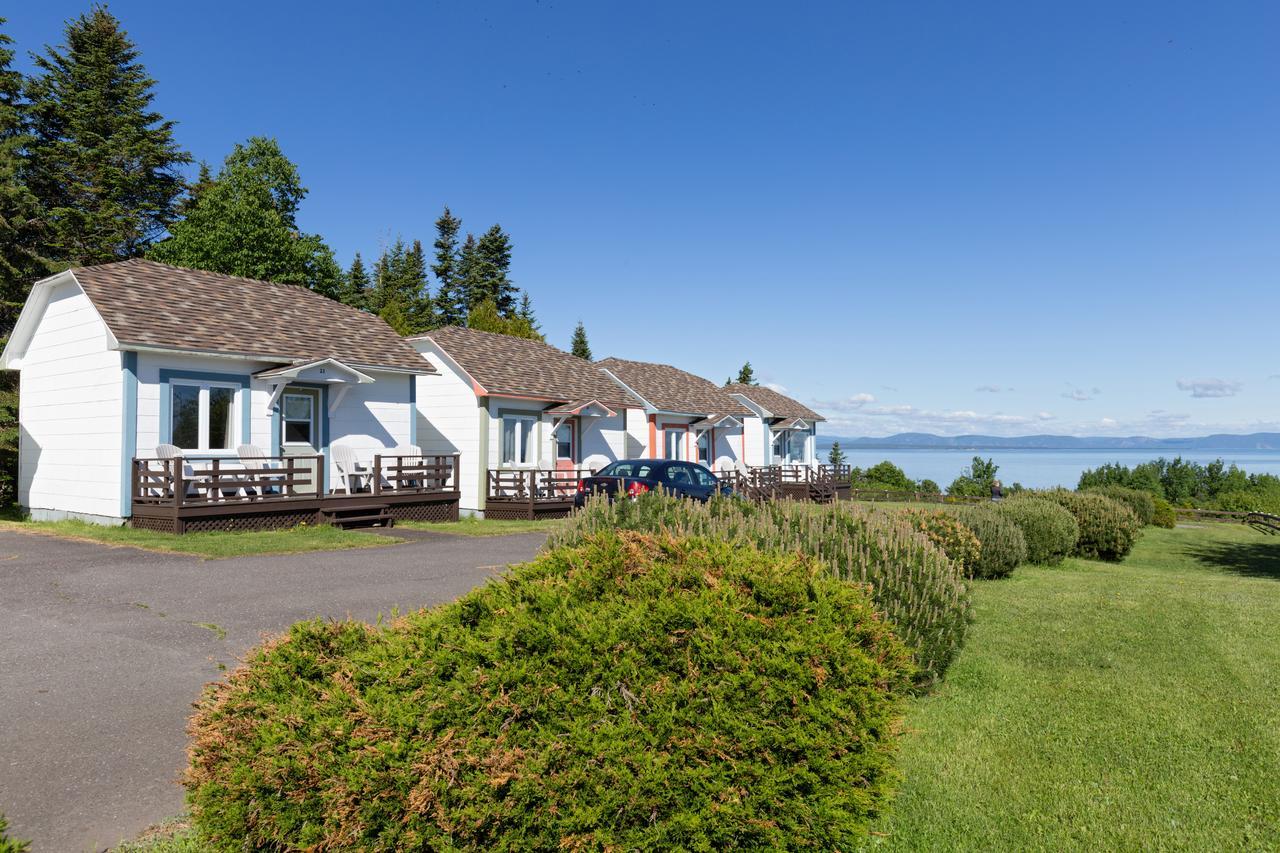 Motel Au Fleuve D'Argent Rivière-du-Loup Esterno foto