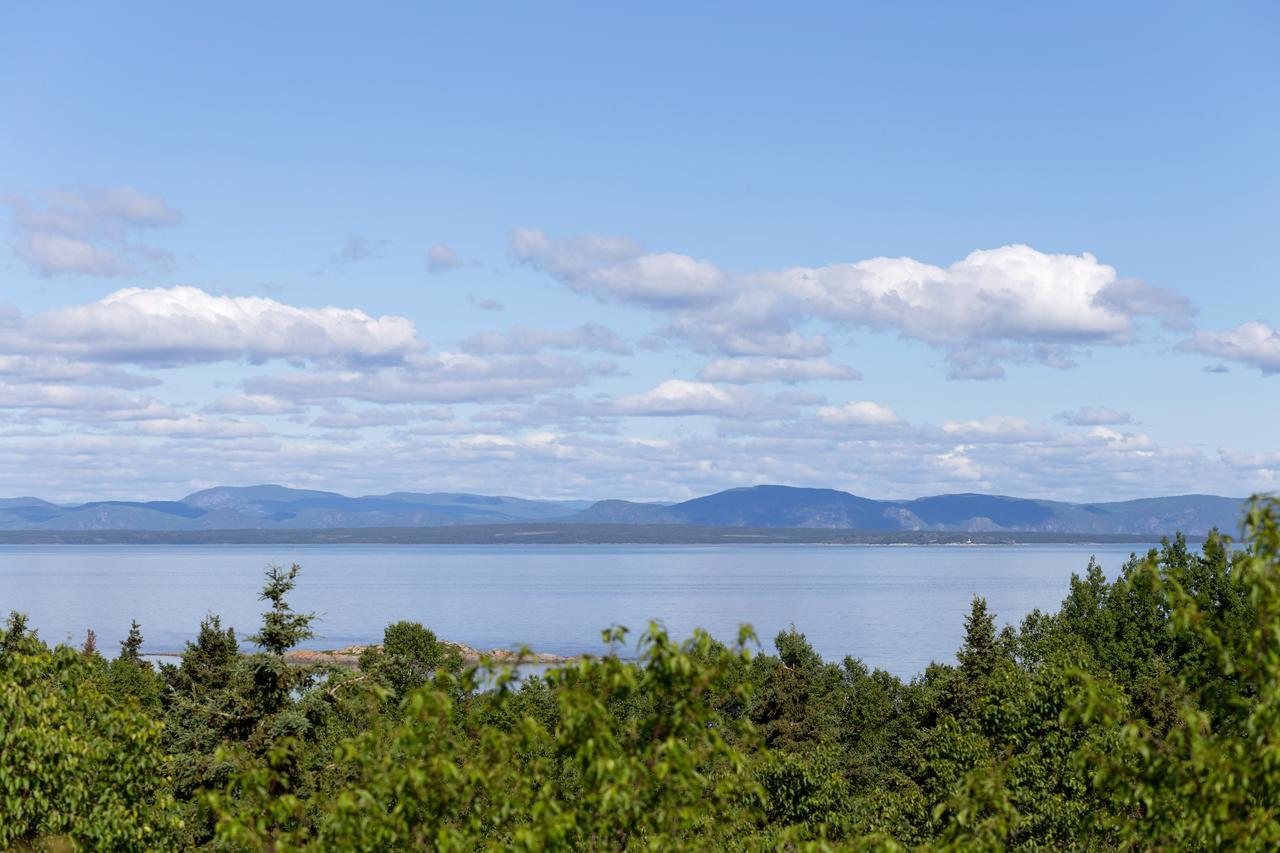 Motel Au Fleuve D'Argent Rivière-du-Loup Esterno foto